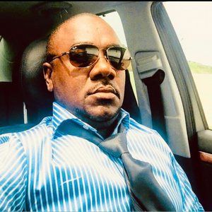 Meet your Posher, Riwa